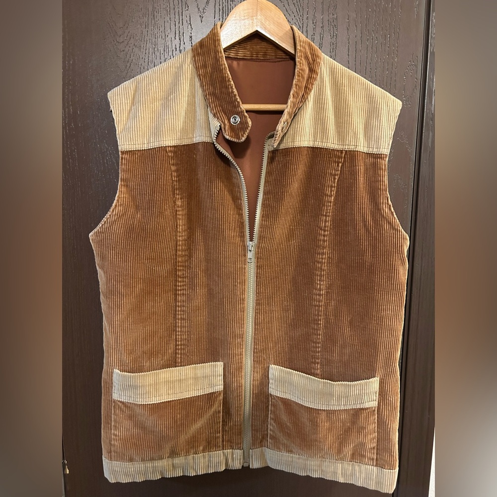 Vintage Two-Tone Corduroy Zip Front Vest - Brown & Cream M/L